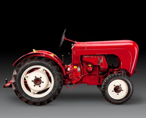 Der Allgaier Schlepper Traktor in rot bei fahr(T)raum 